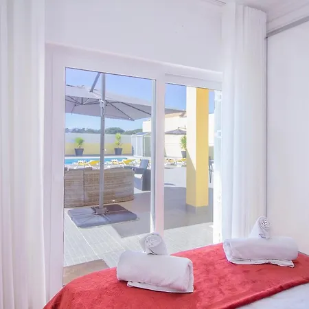 Βίλα - Super New V6 With Private Pool Ac Seaviews *