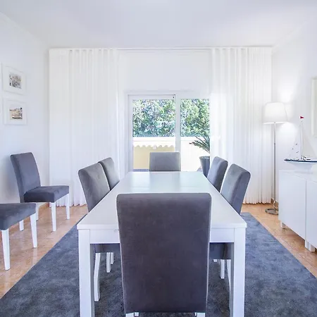- Super New V6 With Private Pool Ac Seaviews